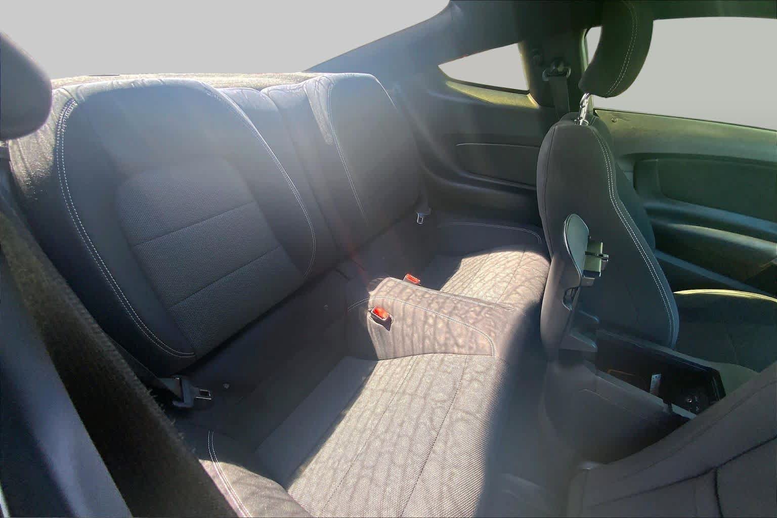 Used 2015 Ford Mustang Coupe w/ Equipment Group 051A RWD image 19