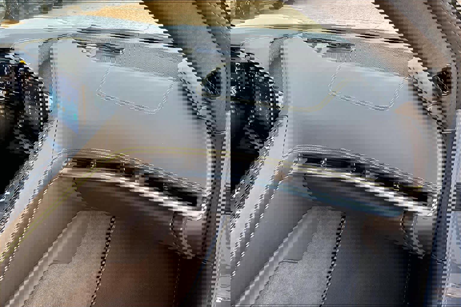 Certified 2024 Chevrolet Corvette 3LT w/ Z51 Performance Package image 17