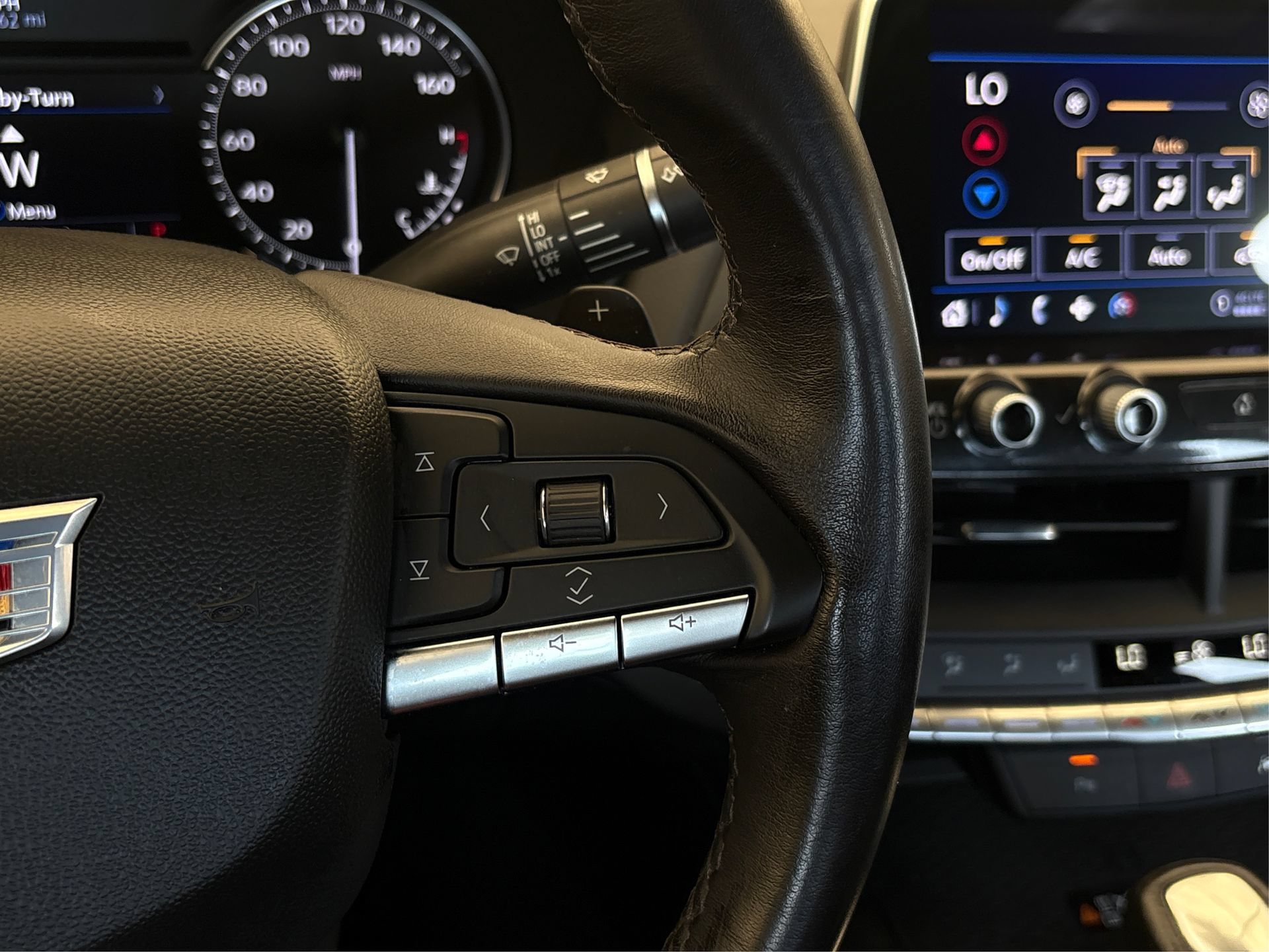 Certified 2025 Cadillac CT4 Luxury RWD image 28