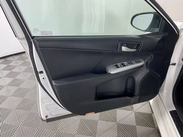 Used 2012 Toyota Camry SE FWD image 10