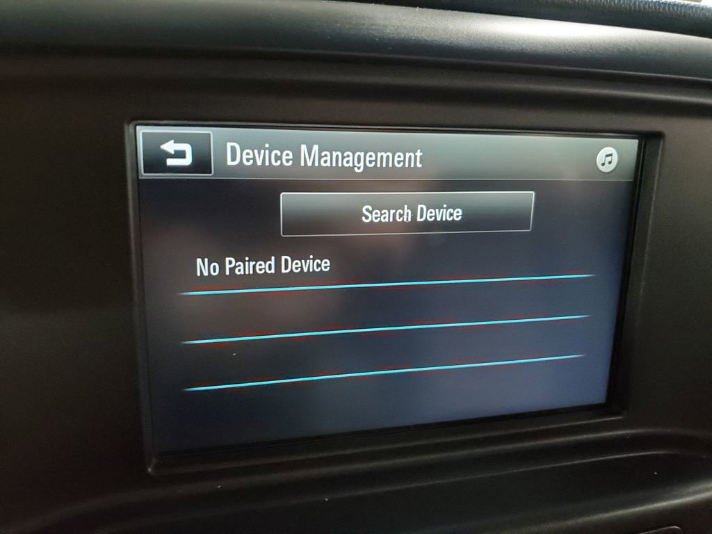 Used 2018 Chevrolet Silverado 1500 Custom w/ Custom Value Package AWD/4WD image 34