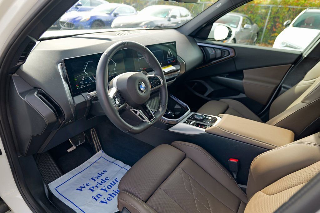 Used 2025 BMW X3 xDrive30i w/ M Sport Package image 18