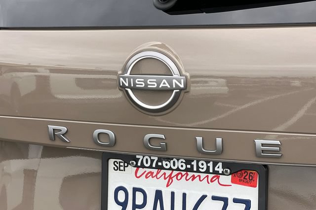 Used 2024 Nissan Rogue SV w/ SV Premium Package AWD/4WD image 34