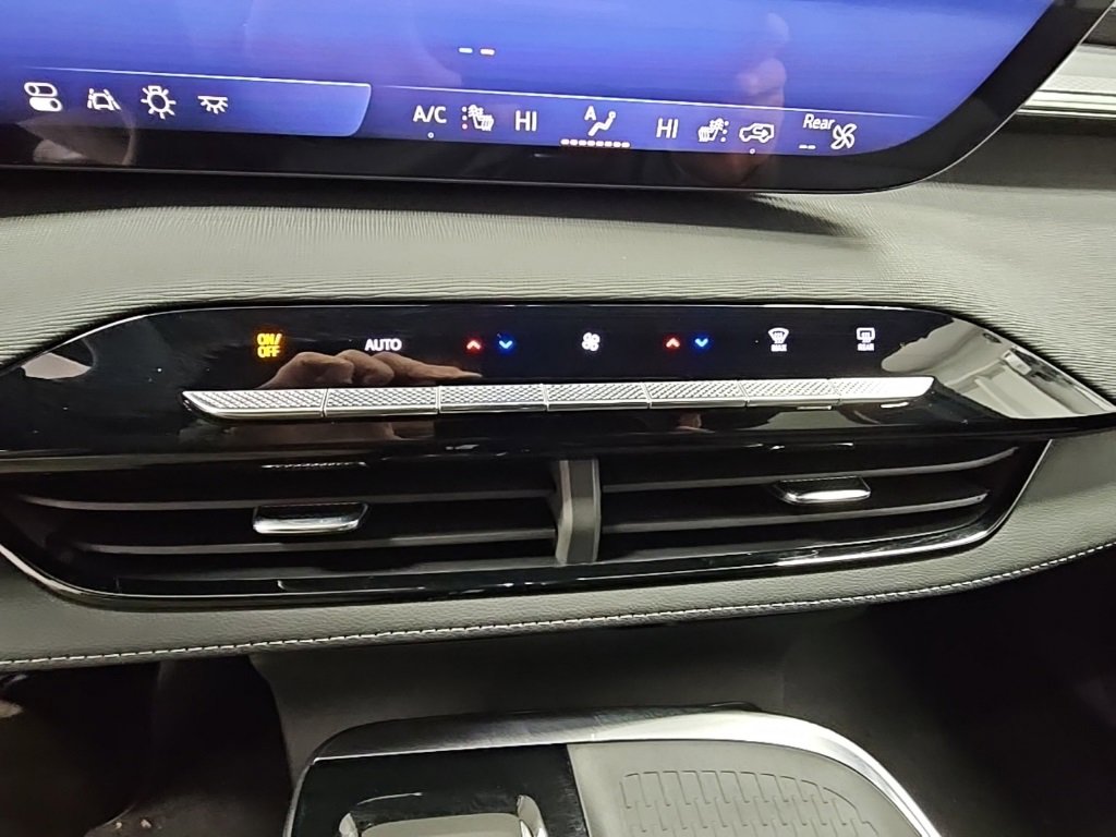 New 2025 Buick Enclave Sport Touring w/ Power Package image 20