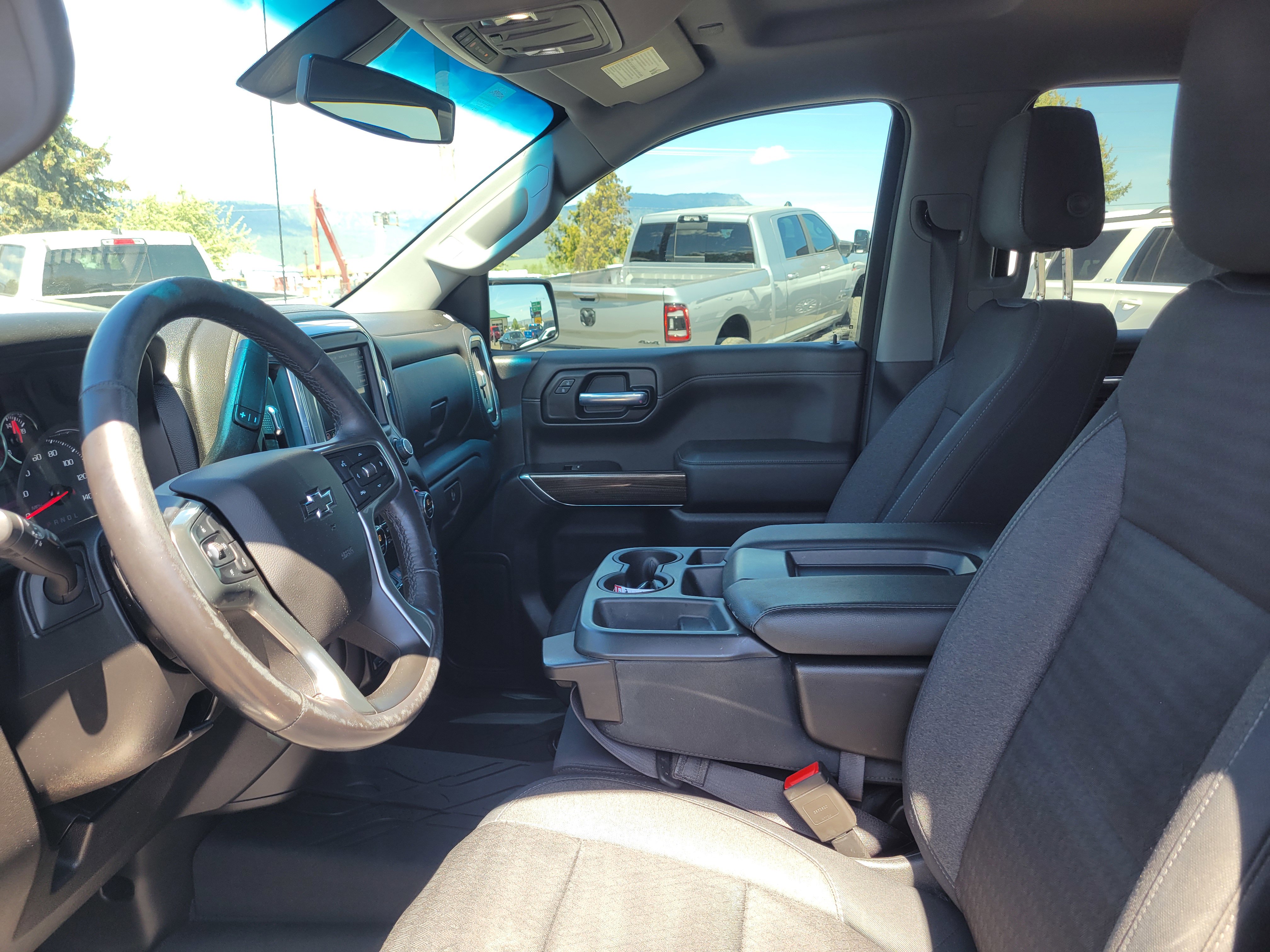 Used 2019 Chevrolet Silverado 1500 RST AWD/4WD image 7
