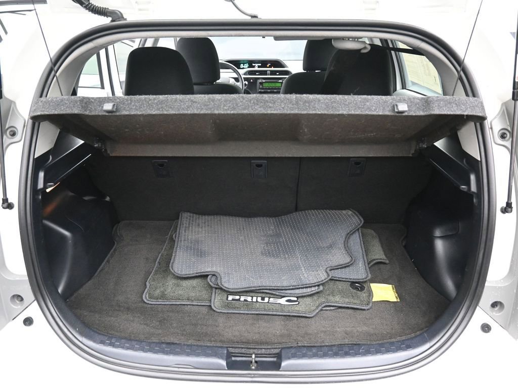 Used 2012 Toyota Prius C Two image 29