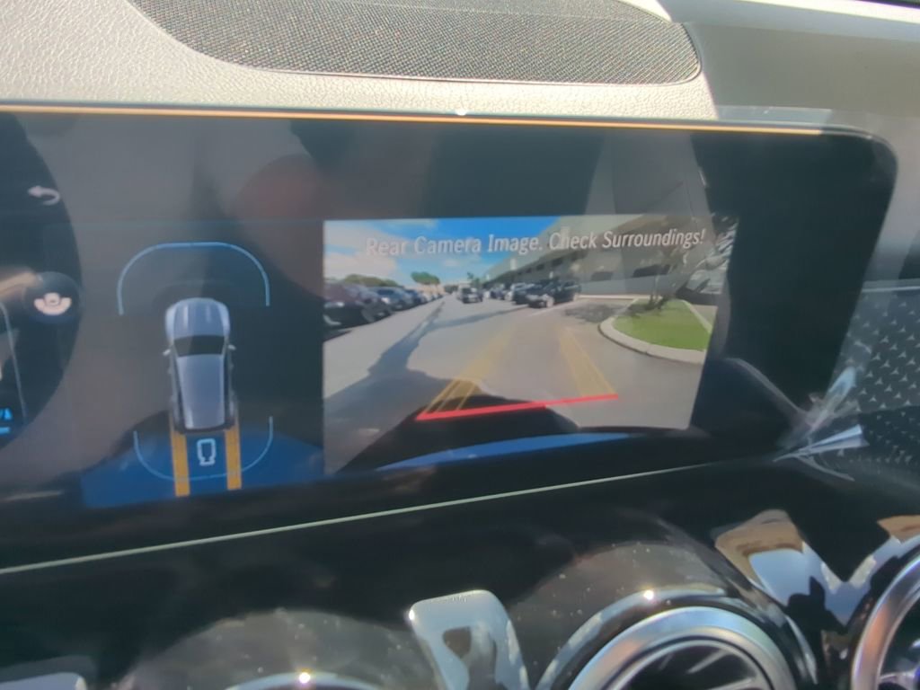 New 2025 Mercedes-Benz GLB 250 GLB 250 image 7