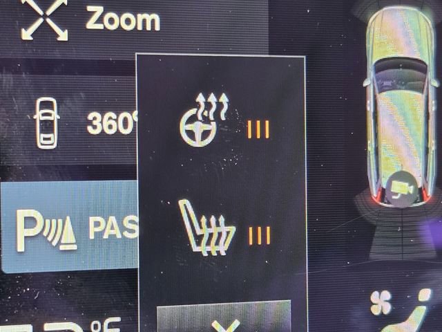 Used 2017 Volvo V90 T6 Cross Country image 24