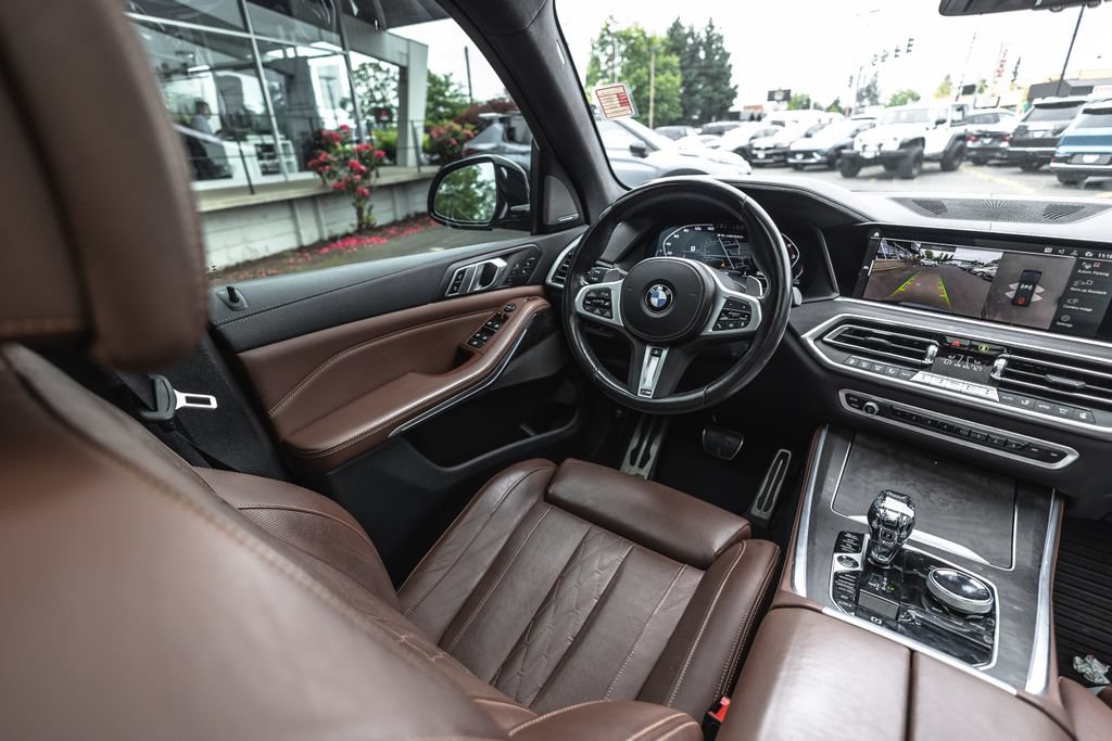 Used 2022 BMW X5 M50i w/ Executive Package AWD/4WD image 22