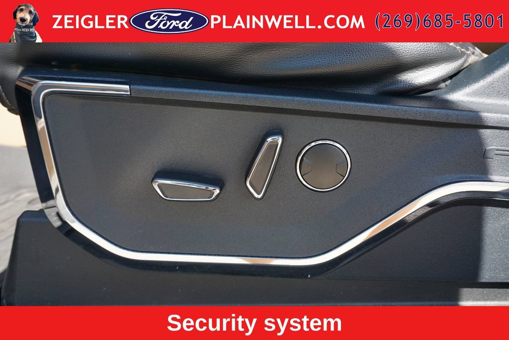 Used 2021 Ford F150 Lariat w/ Equipment Group 502A High AWD/4WD image 18