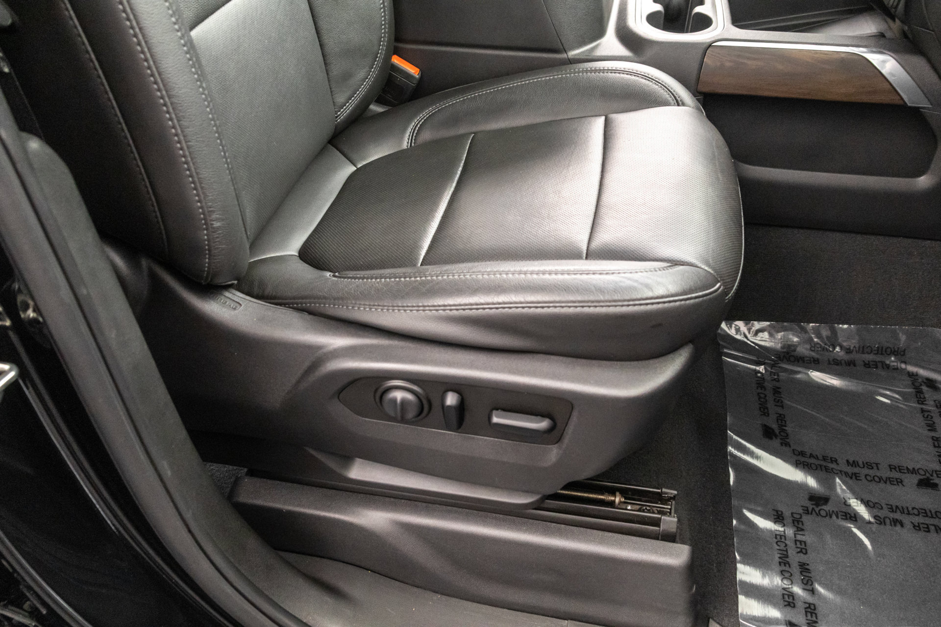 Used 2019 GMC Sierra 1500 SLT w/ SLT Premium Package AWD/4WD image 38