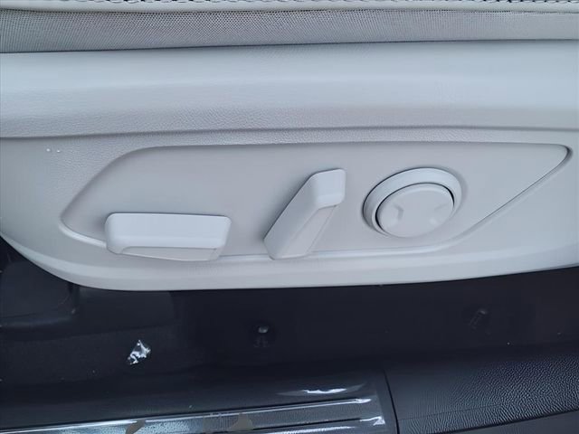 New 2025 Kia Sorento EX image 14