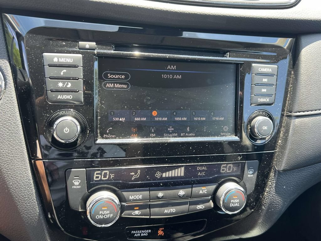 Used 2020 Nissan Rogue SV AWD/4WD image 26