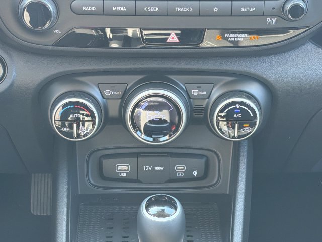 New 2026 Hyundai Venue SEL FWD image 26