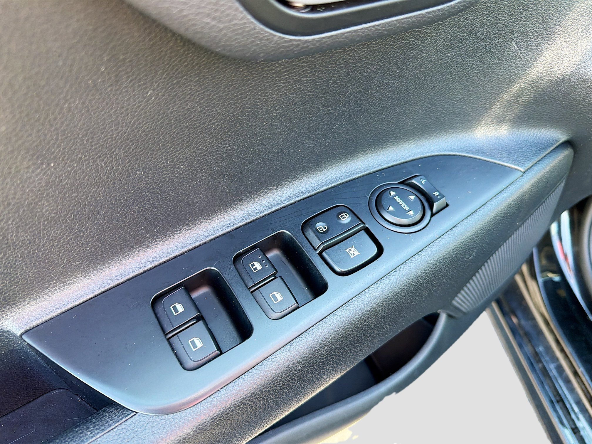 Used 2021 Kia Rio S image 8