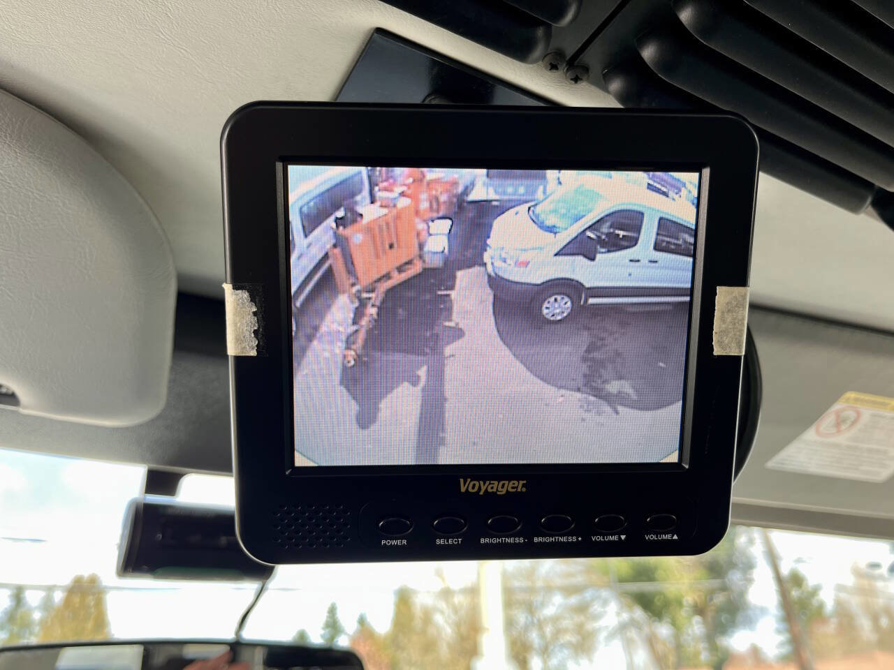 Used 2013 Ford E-350 and Econoline 350 Super Duty w/ Shuttle Bus Prep Pkg image 12