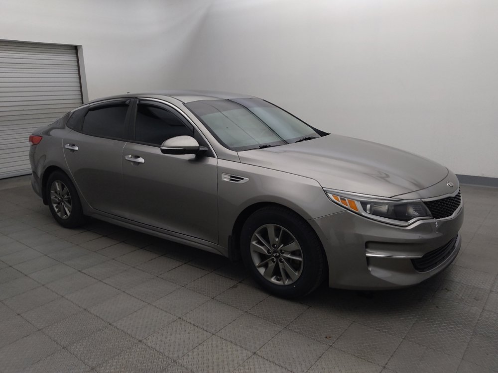 Used 2016 Kia Optima LX w/ Technology Package FWD image 11