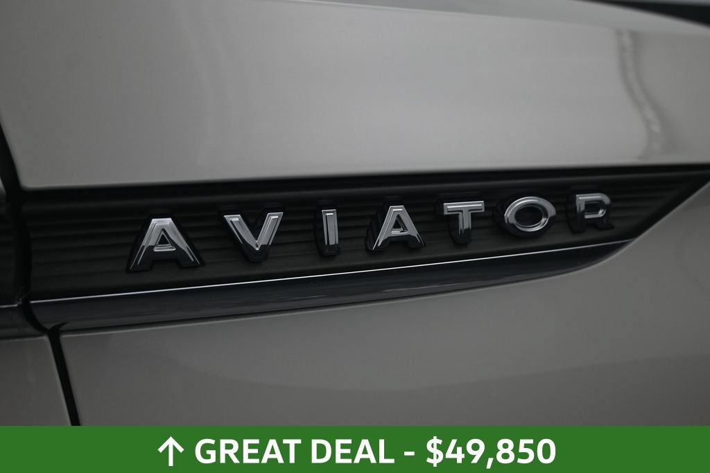 Used 2024 Lincoln Aviator Reserve w/ Equipment Group 201A AWD/4WD image 15