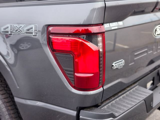 New 2026 Ford F150 XLT w/ Equipment Group 302A MID AWD/4WD image 9