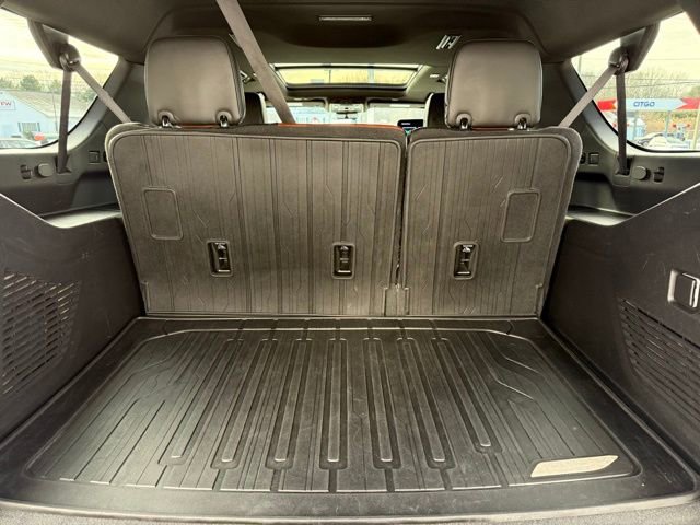 Used 2024 GMC Yukon XL Denali Ultimate image 13