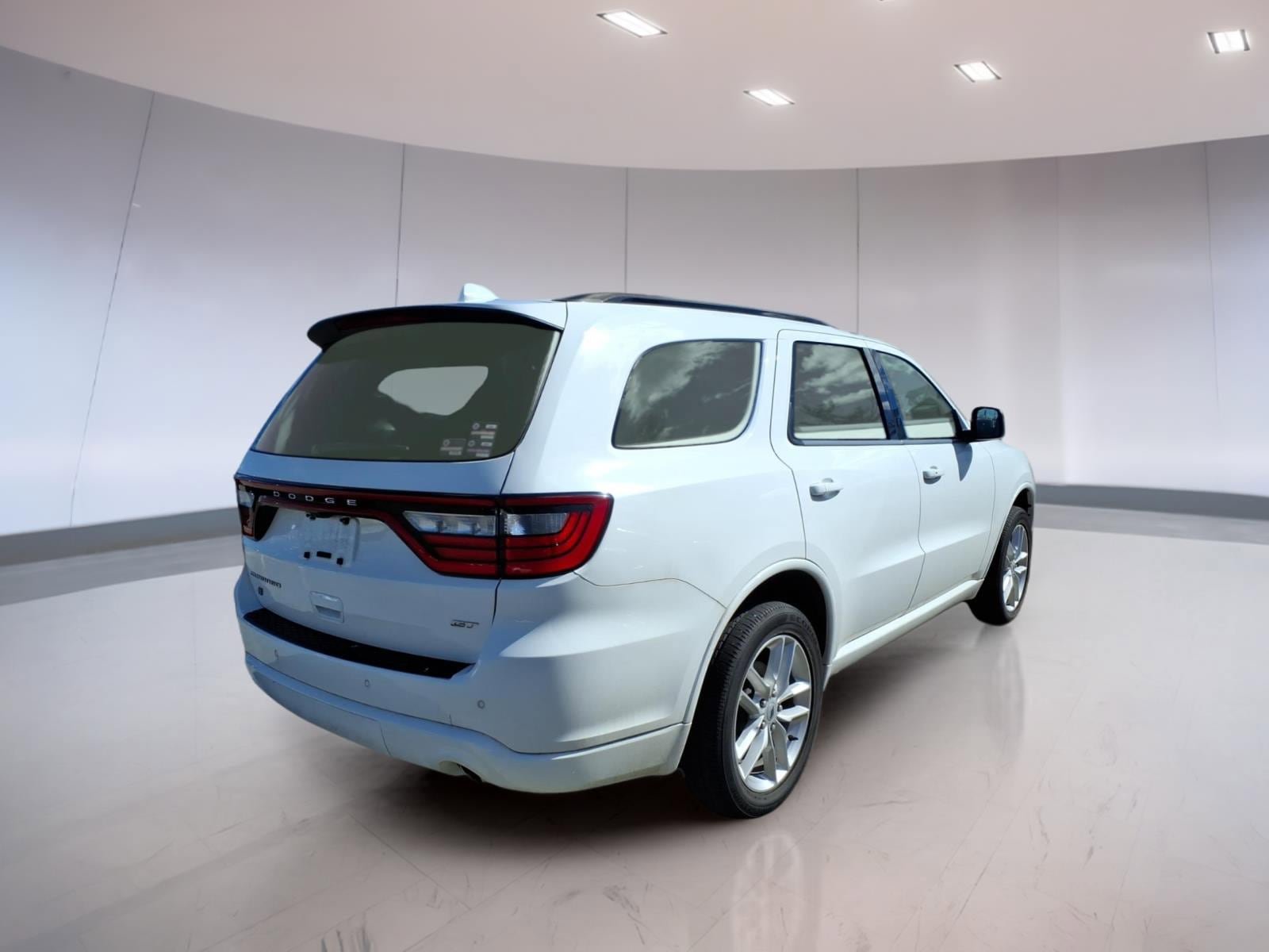Used 2022 Dodge Durango GT image 4