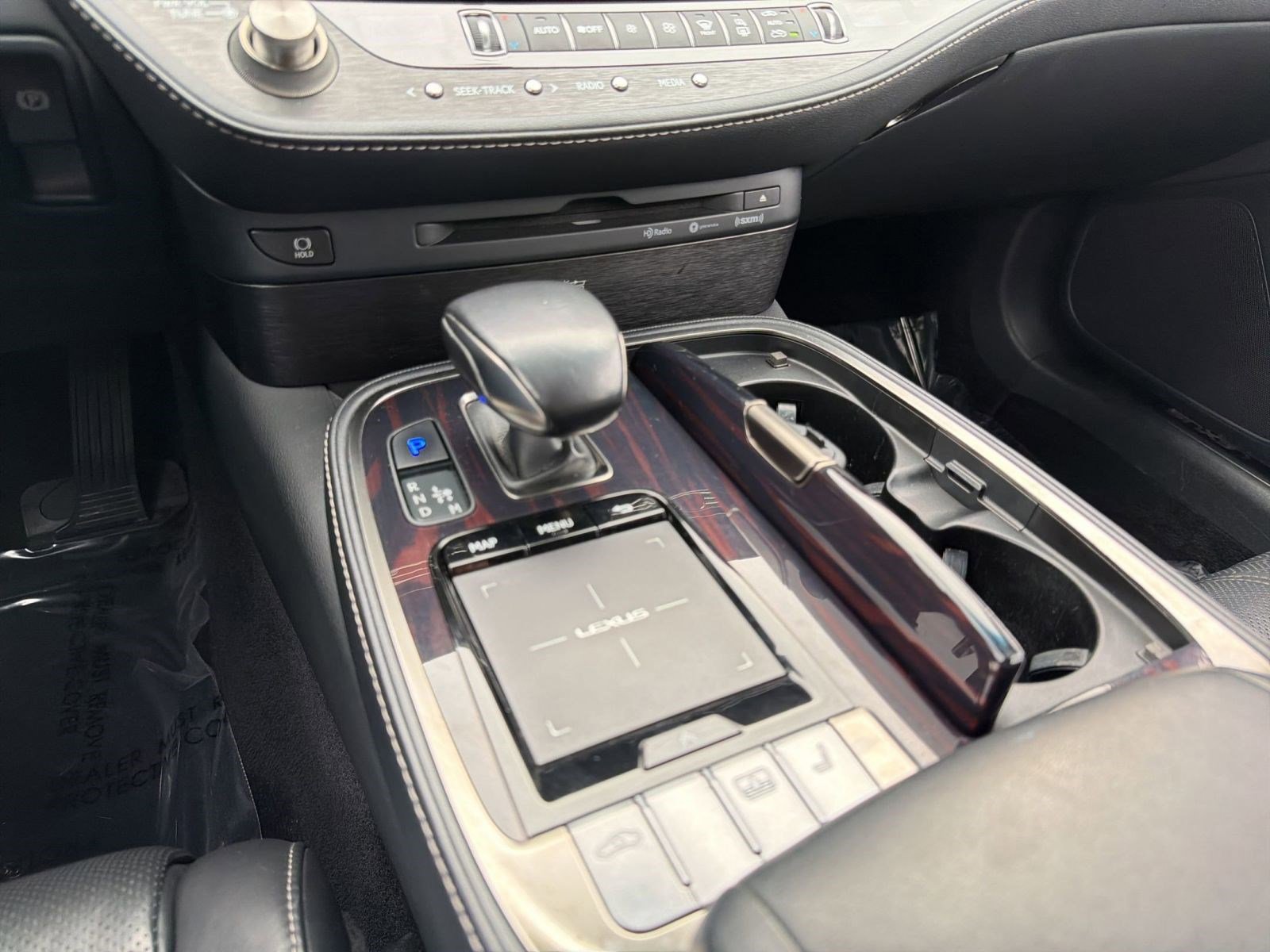 Used 2019 Lexus LS 500 w/ Interior Upgrade Package RWD image 16