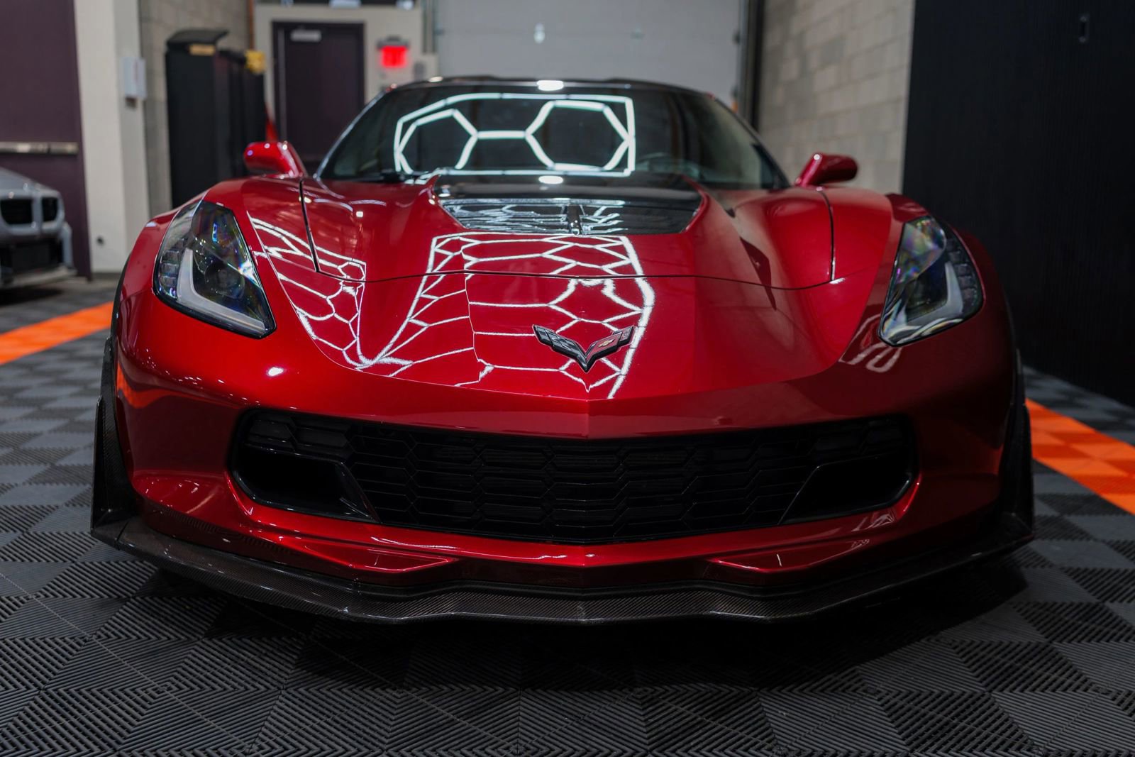 Used 2015 Chevrolet Corvette Z06 w/ 3LZ Preferred Equipment Group RWD image 11