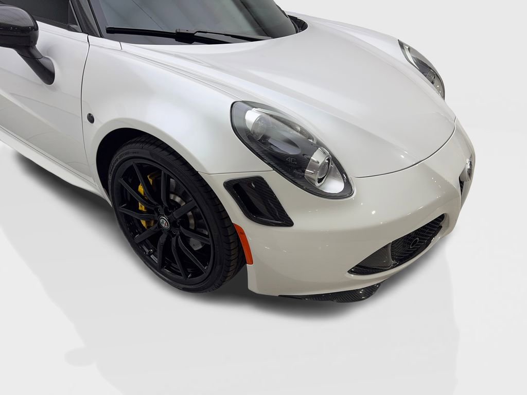 Used 2018 Alfa Romeo 4C Base image 19