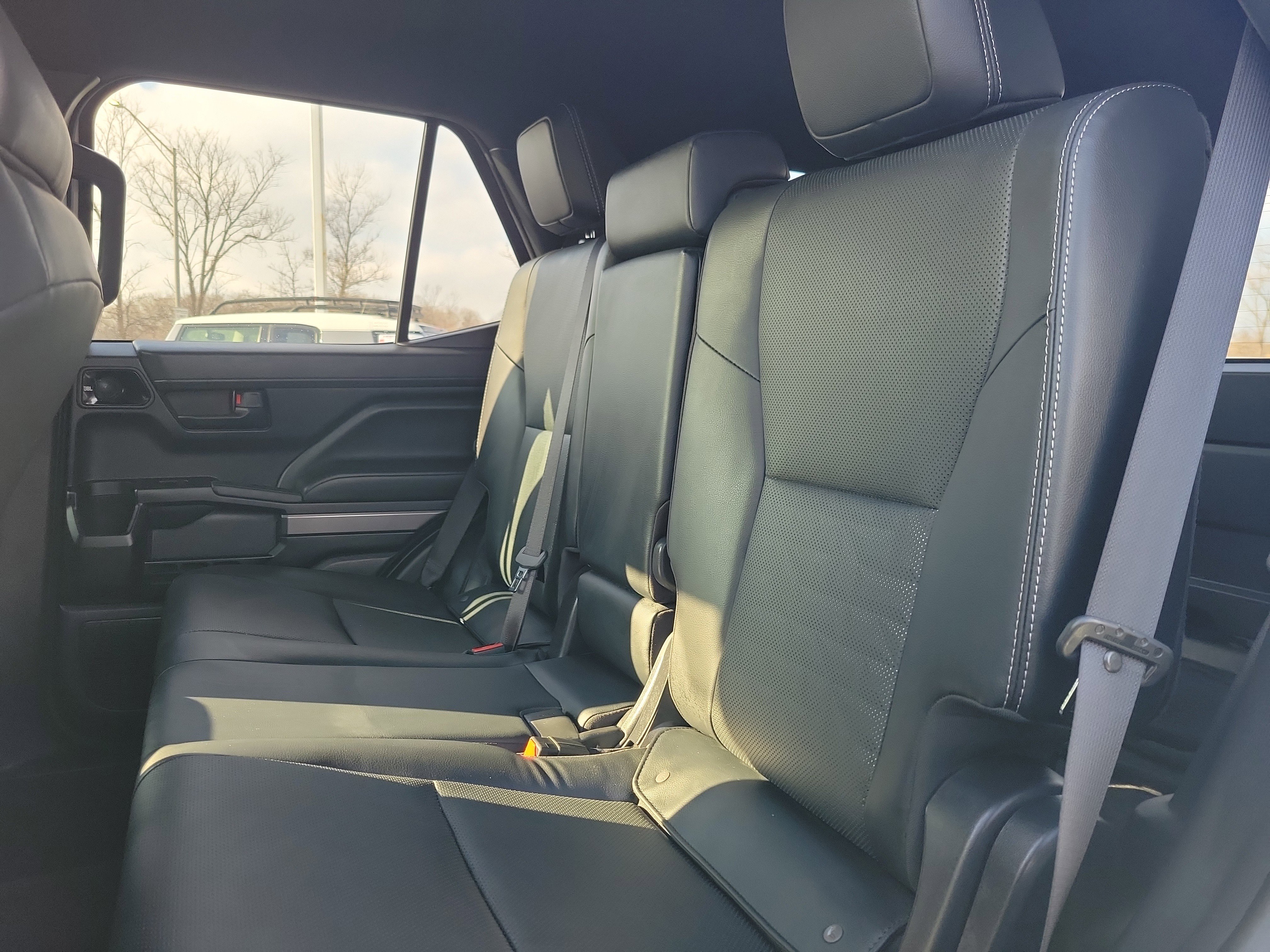 Certified 2025 Toyota 4Runner TRD Off-Road Premium image 12