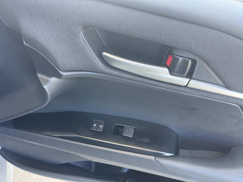 Used 2025 Toyota Camry LE image 20