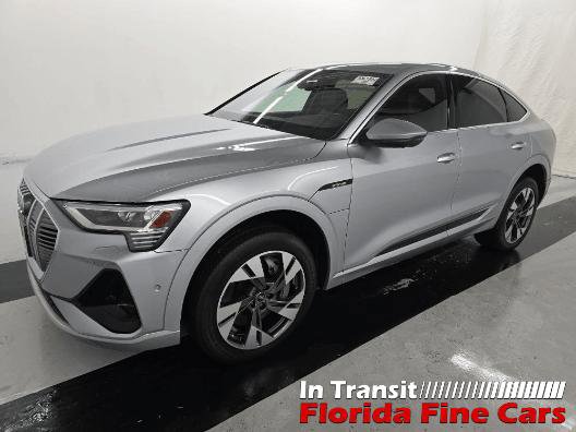 Used 2023 Audi e-tron Premium Plus w/ Premium Plus Package image 2