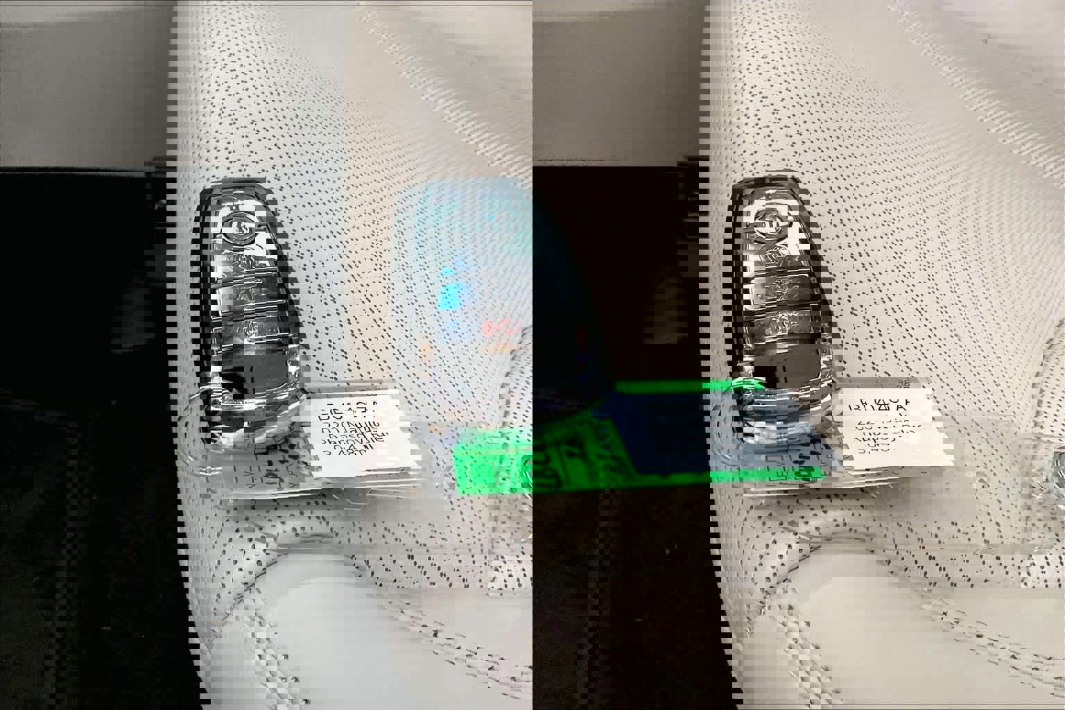 Used 2020 Lincoln Nautilus Reserve image 19