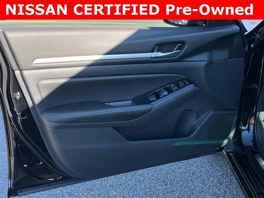 Used 2025 Nissan Altima 2.5 SL image 29