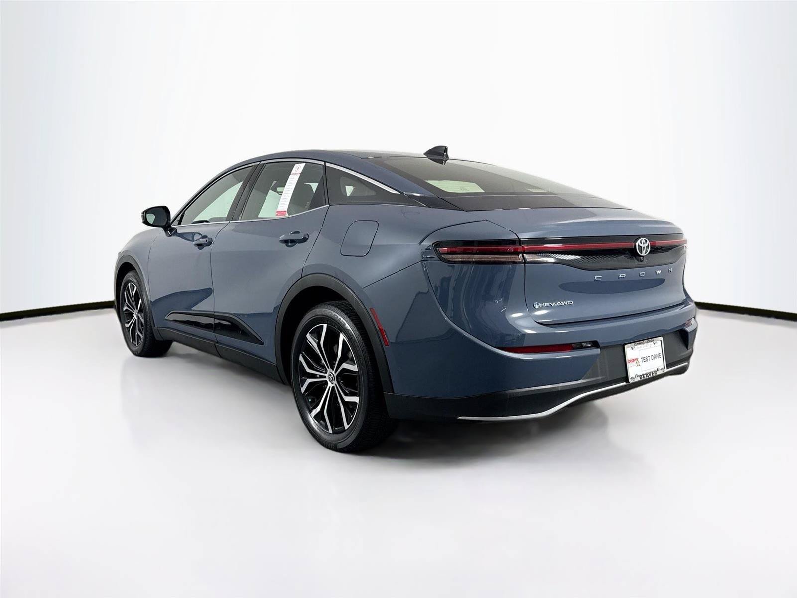 Certified 2025 Toyota Crown AWD/4WD image 13