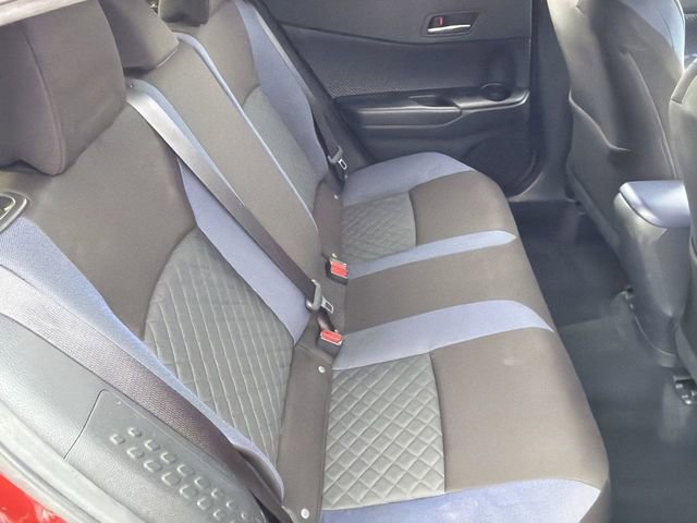 Used 2020 Toyota C-HR XLE image 14