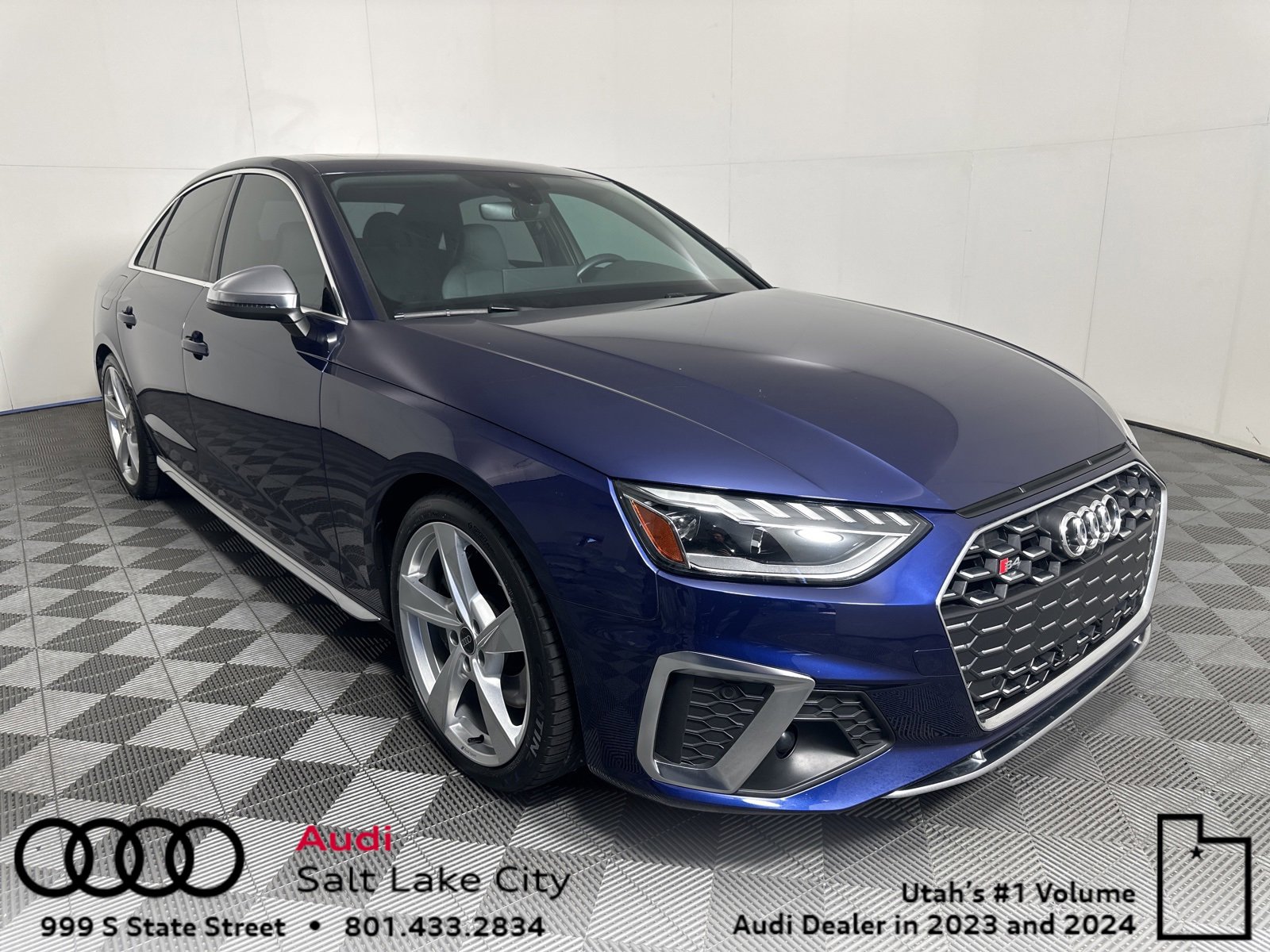 Used 2023 Audi S4 Premium w/ Convenience Package image 1