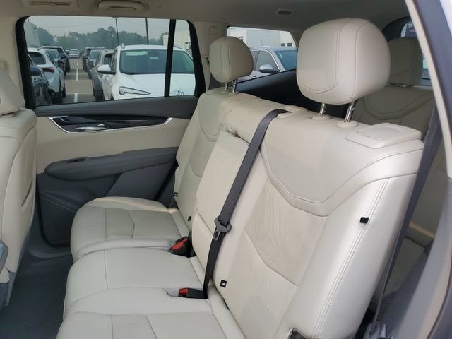Used 2021 Cadillac XT6 Premium Luxury AWD/4WD image 35