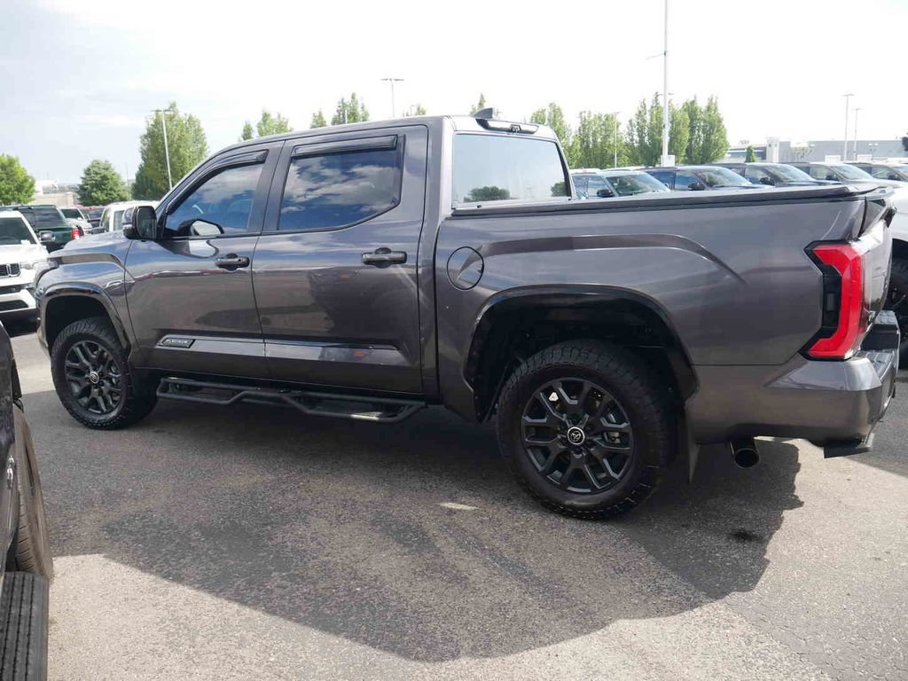 Used 2024 Toyota Tundra Platinum AWD/4WD image 21