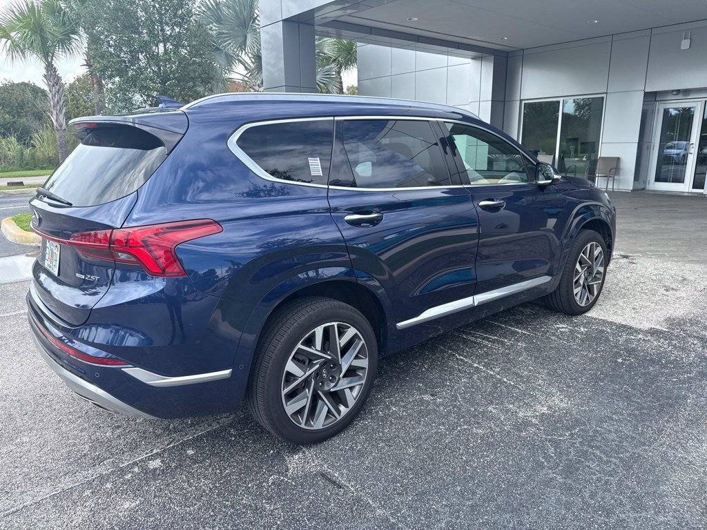 Used 2022 Hyundai Santa Fe Calligraphy AWD/4WD image 3