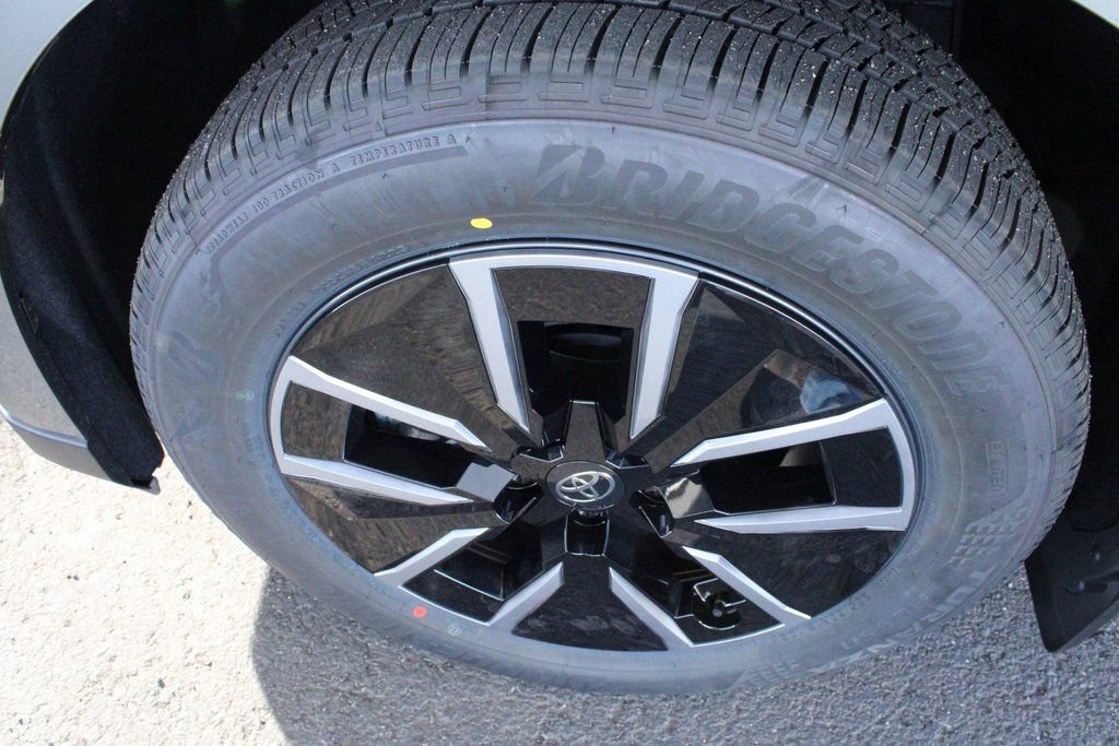 New 2026 Toyota bZ XLE AWD/4WD image 55
