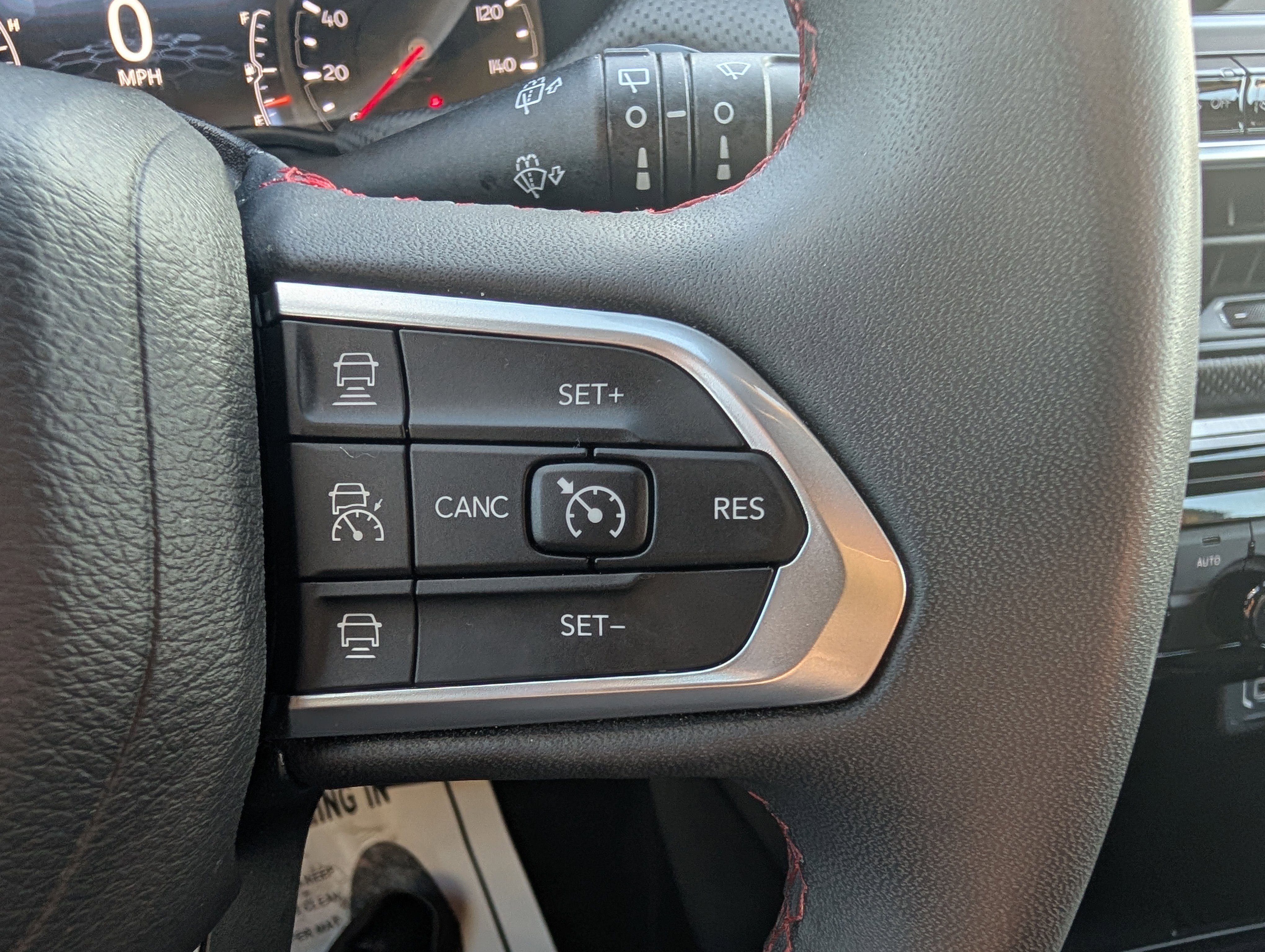 Used 2024 Jeep Compass Trailhawk image 19