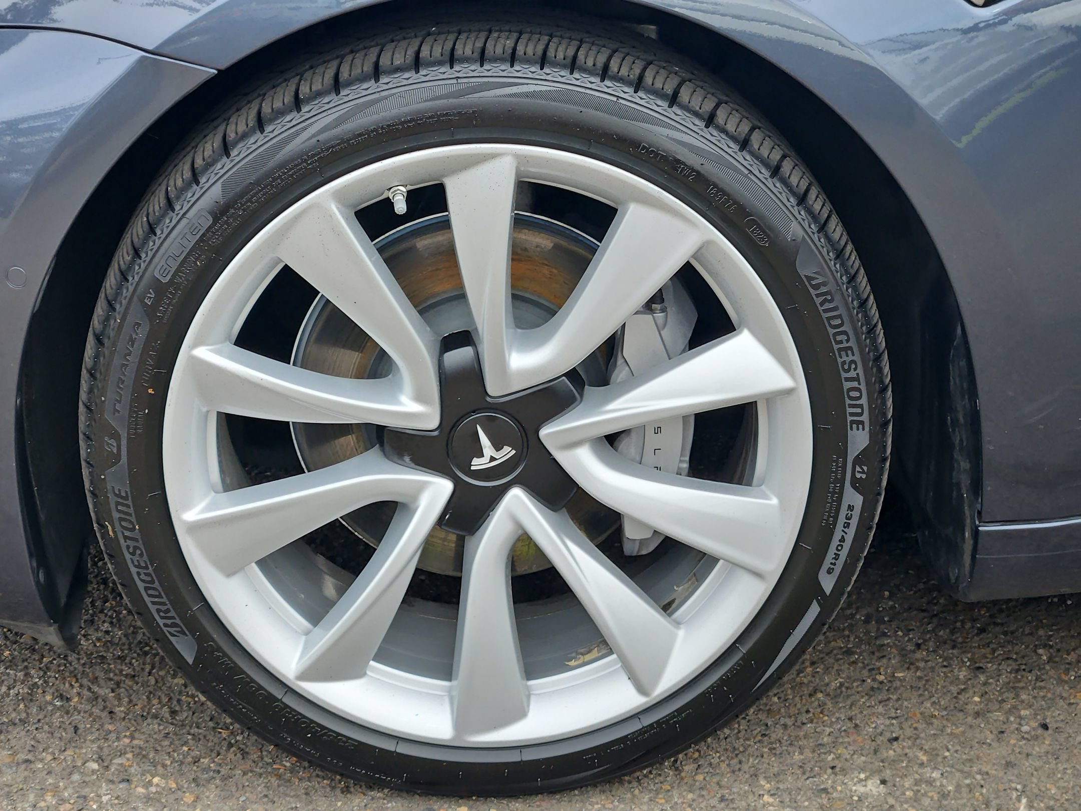 Used 2019 Tesla Model 3 Long Range AWD/4WD image 32