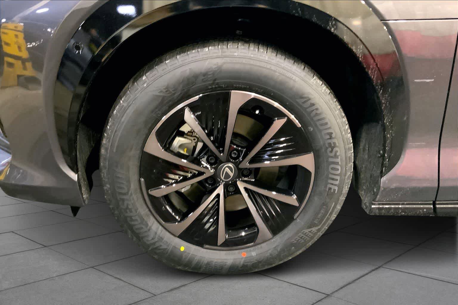 New 2026 Lexus RZ 450e AWD image 11