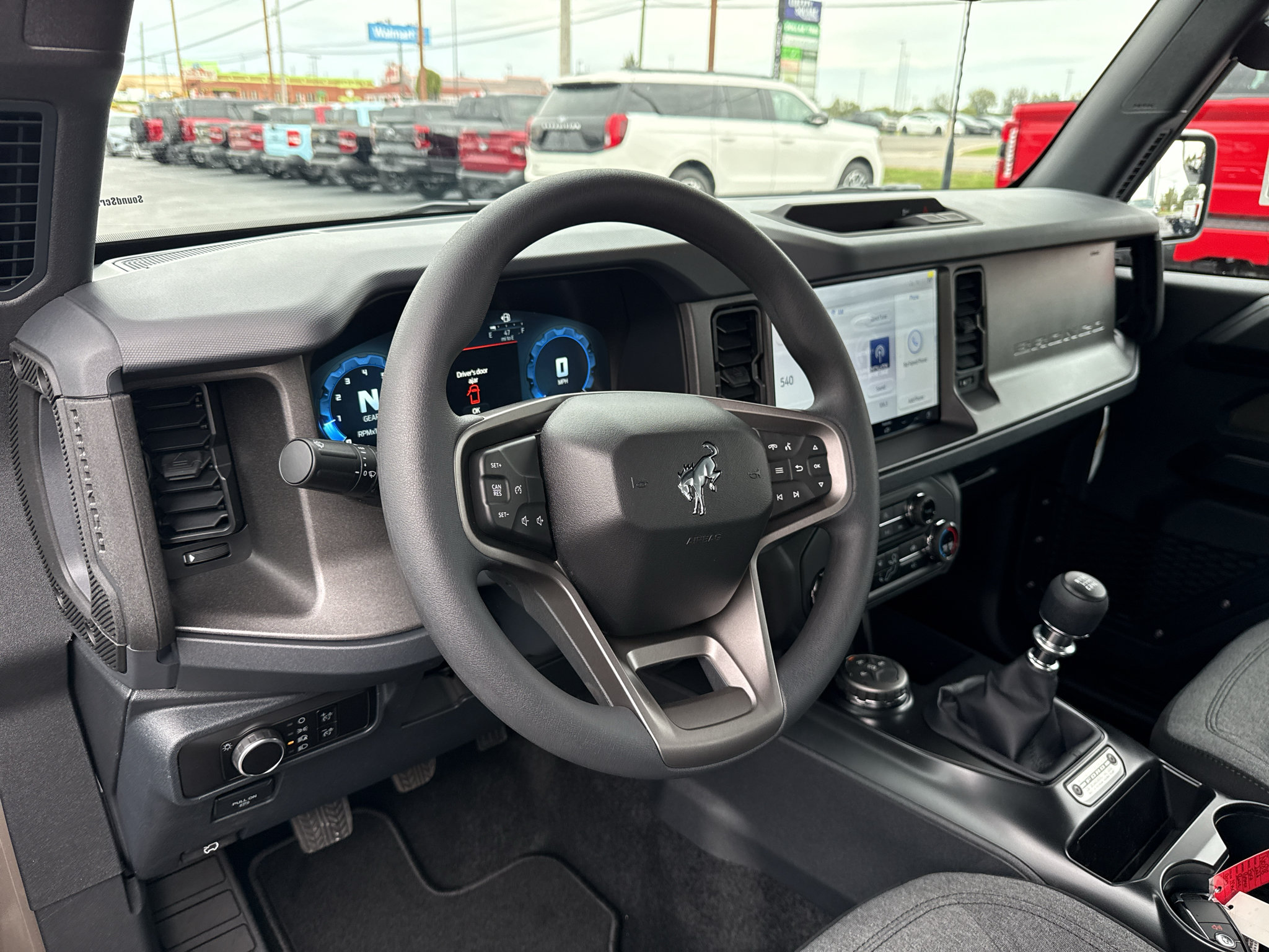 New 2026 Ford Bronco 2-Door AWD/4WD image 12