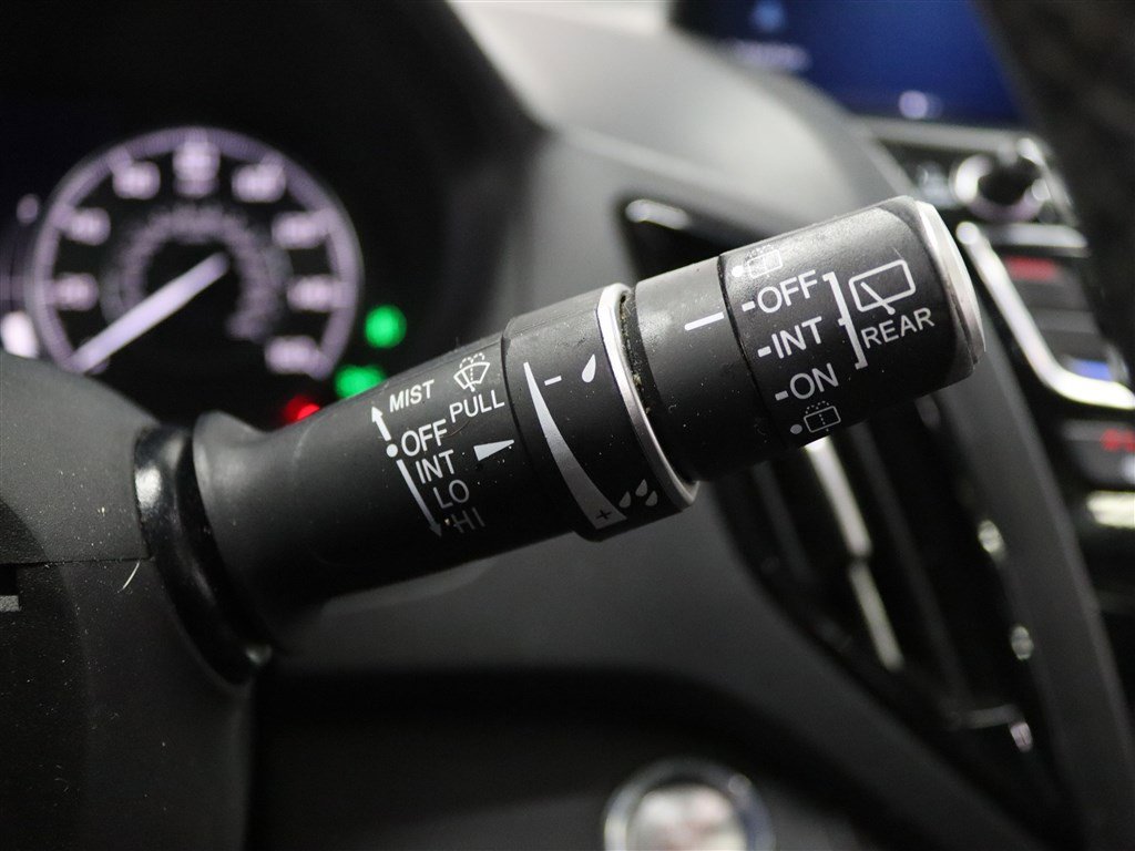 Used 2019 Acura RDX SH-AWD image 31