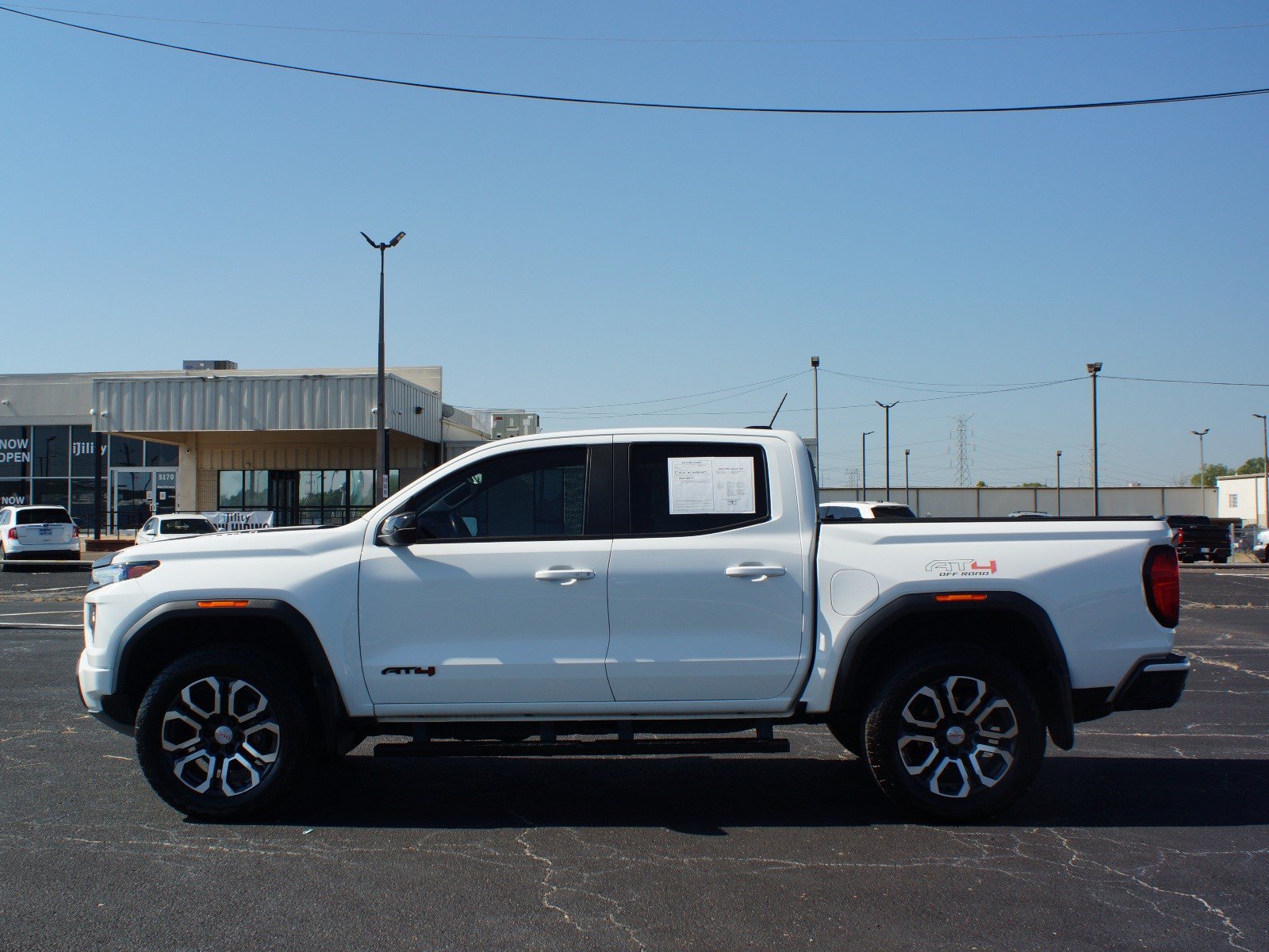Used 2024 GMC Canyon AT4 w/ Canyon Safety Plus Package AWD/4WD image 12