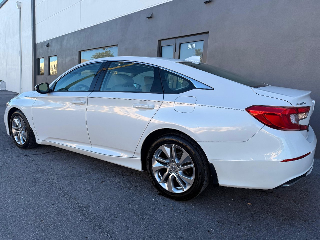 Used 2019 Honda Accord LX image 27