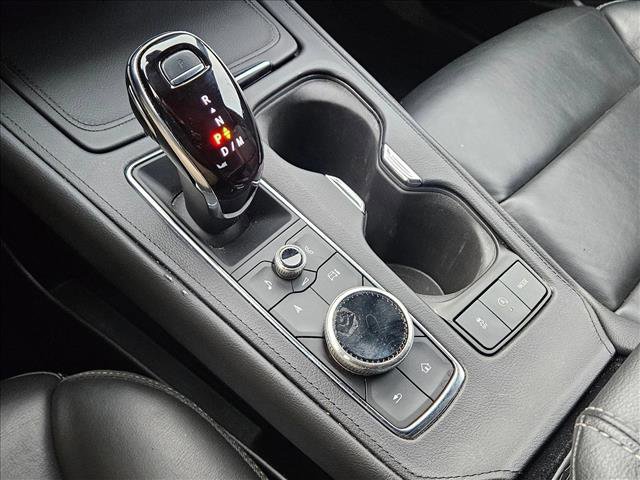 Used 2024 Cadillac XT4 Premium Luxury image 12