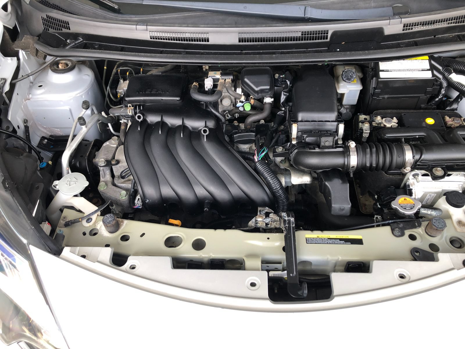 Used 2017 Nissan Versa Note SV FWD image 3