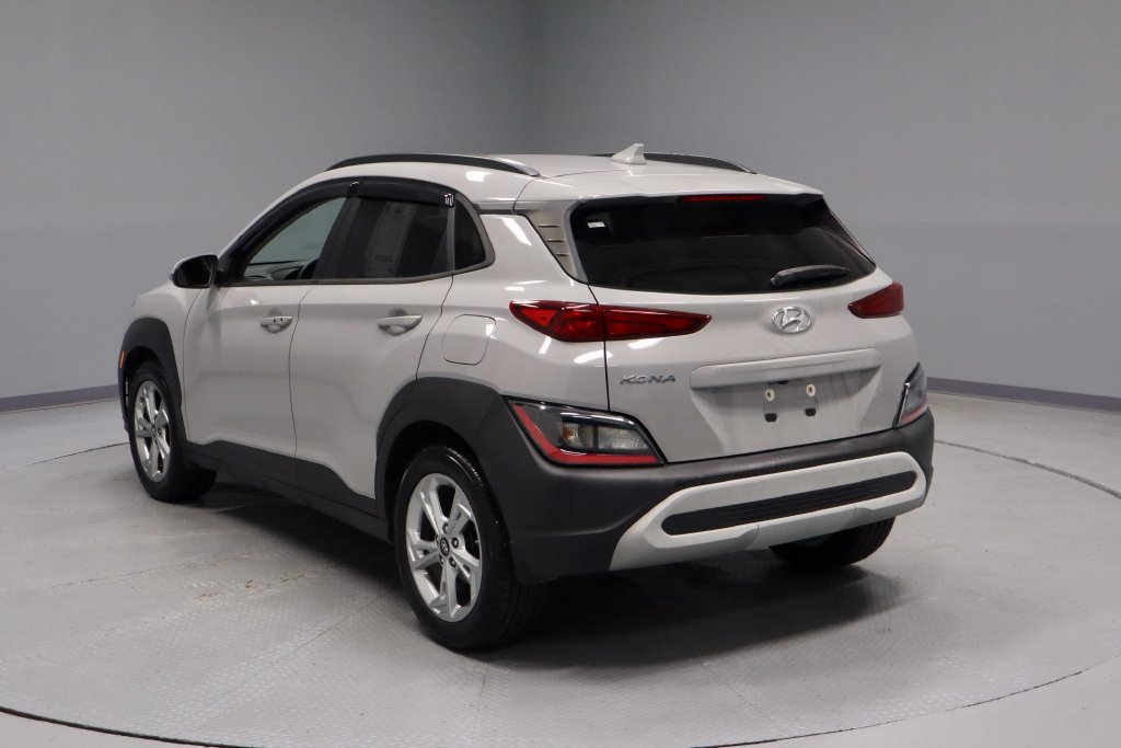 Used 2022 Hyundai Kona SEL FWD image 8